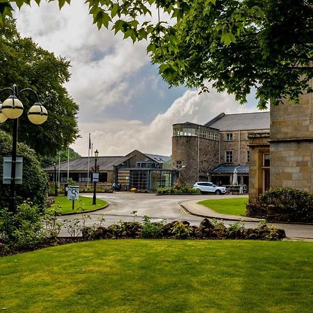 Weetwood Hall Estate Leeds  Exterior photo